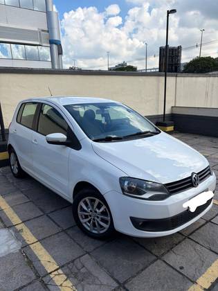 VOLKSWAGEN FOX 1.0 MI 8V FLEX 4P MANUAL VOLKSWAGEN FOX 1.0 MI 8V FLEX 4P MANUAL